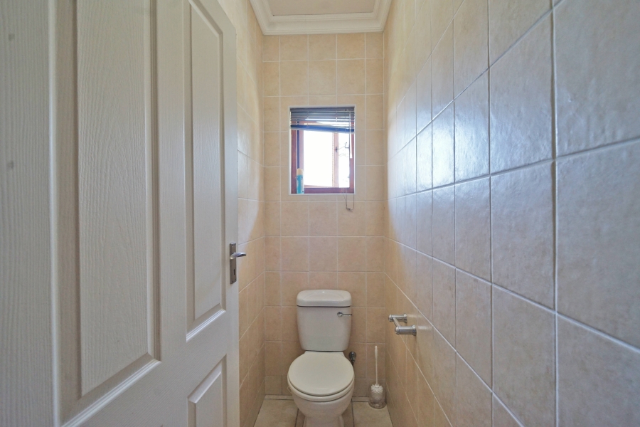 4 Bedroom Property for Sale in Kaysers Beach Eastern Cape